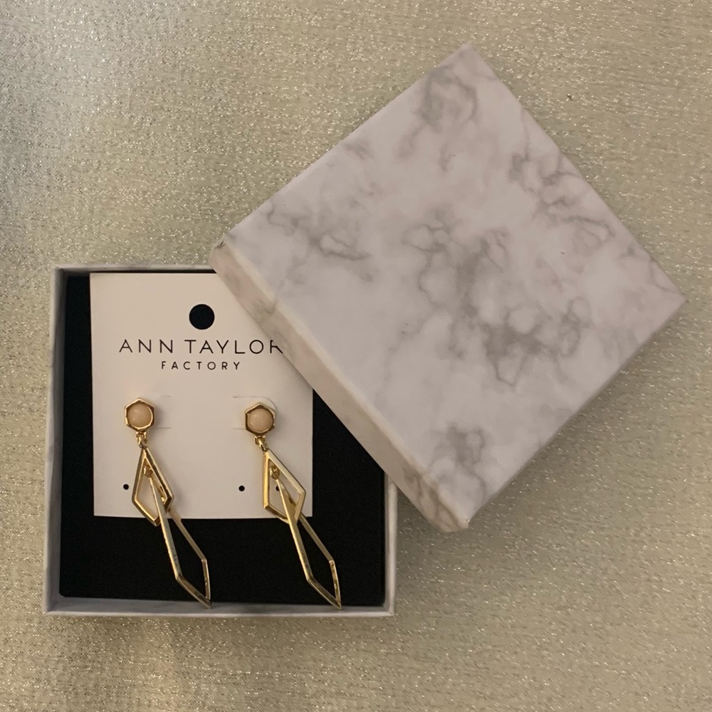 NWT Ann Taylor Factory Earrings - Picture 6 of 6